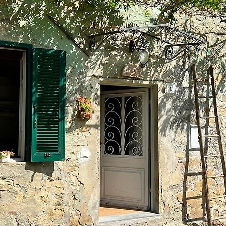 La Casina Del Bassotto バーニ・ディ・ルッカ エクステリア 写真